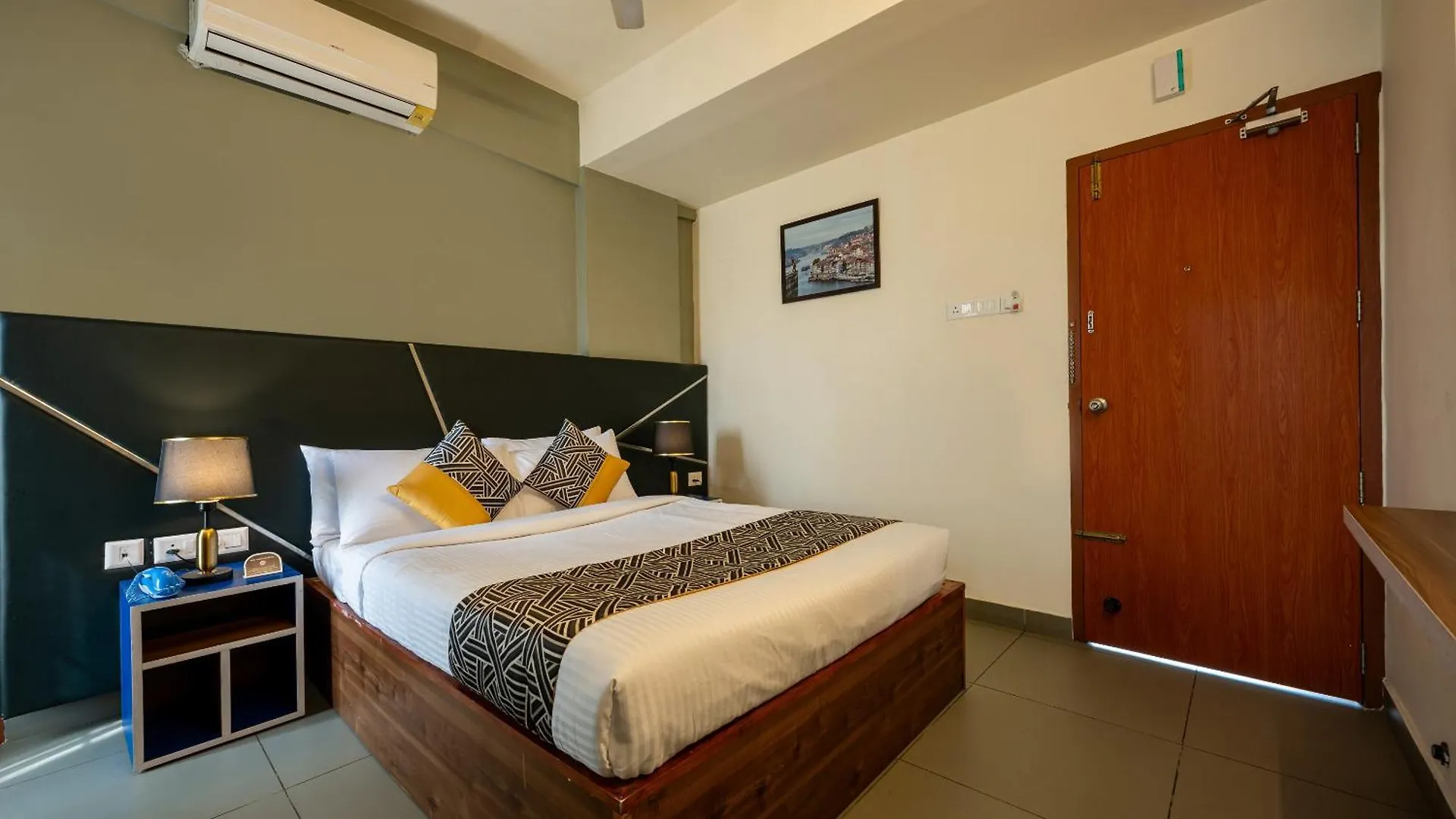 Cj Grande By Jesway Hotels & Resorts Kochi